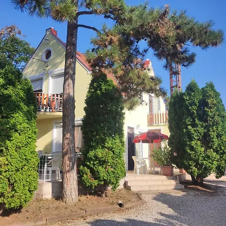 Teniszklub Es Vendeghaz Gasthof 3*