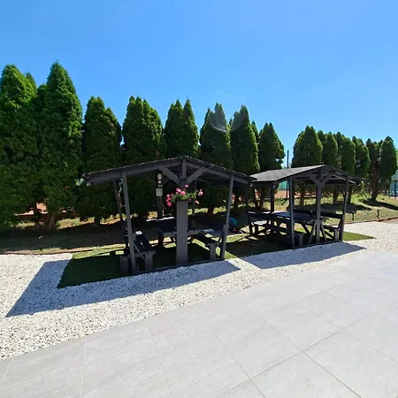 Gasthof Teniszklub Es Vendeghaz